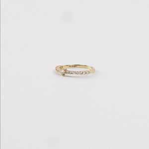Dainty Diamond Sweetheart Ring